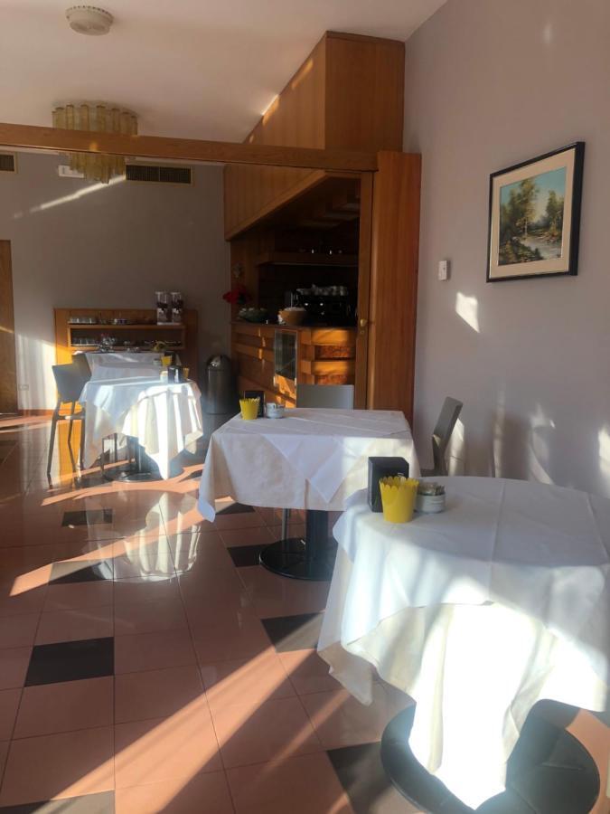 Albergo Casa Dell'Ospite Brescia Luaran gambar